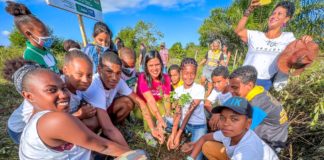 Ato sustentável realiza plantio de 200 mudas no Parque Verde
