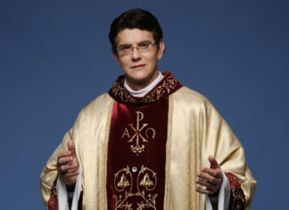 Festival católico traz padre Reginaldo Manzotti para Salvador
