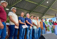 ACM Neto e Elinaldo avançam no interior da Bahia e participam da tradicional Missa do Vaqueiro em Lagoa Real