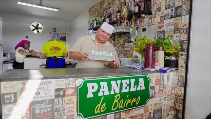 Outros_Cozinheiro_Monte_Gordo_David Luiz Franco participa programa Panela Bairro TV Bahia_David_Luiz_Franco_Foto_Rafael_Küster (1)