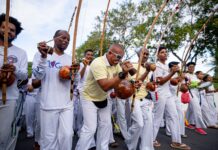 Entre berimbaus, sambas e memórias, Camaçari celebra mestres e mestras da cultura popular