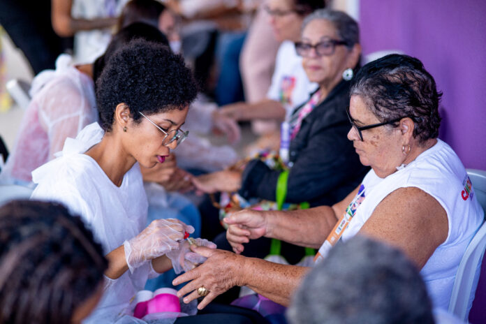 Semu_Cobertura encerramento turma manicure pedicure Qualifica Mulher Conviver_Foto_Juliano Sarraf_9.7 (10)
