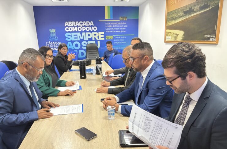 Comissões da Câmara de Camaçari aprovam projetos voltados à mobilidade elétrica e à segurança de mulheres