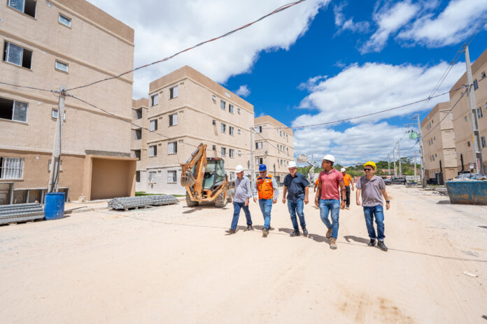 Sehab_Seinfra_Defesa_Civil_visita_técnica_residenciais_Novo_Horizonte_Jardim_Limoeiro_Foto_Juliano_Sarraf (8)