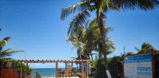 Visita técnica prepara praias de Camaçari para nova temporada do Bandeira Azul